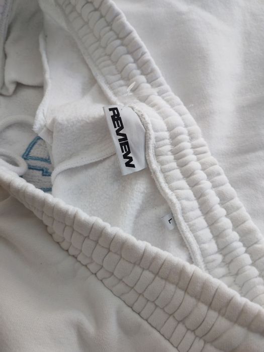 Pantaloni Review