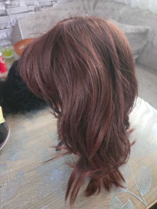 Перуки по  60 евро намалена 50 евро