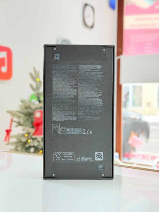 Magazin Samsung Galaxy S25 Plus Sigilat 256GB Navy Cu Garantie Rate