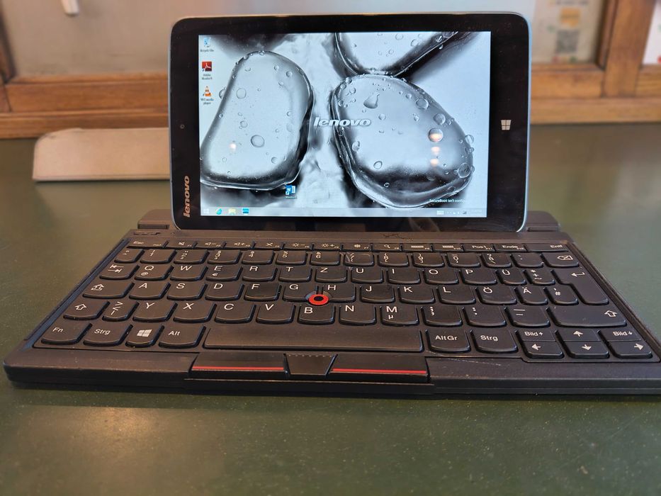 Lenovo IdeaPad Miix 2 8" Windows 8.1 Atom™ Z3740 + tastatura EBK-209A