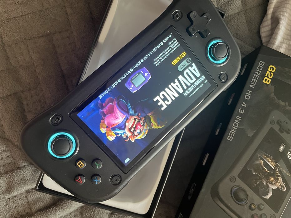 продам игровую консоль