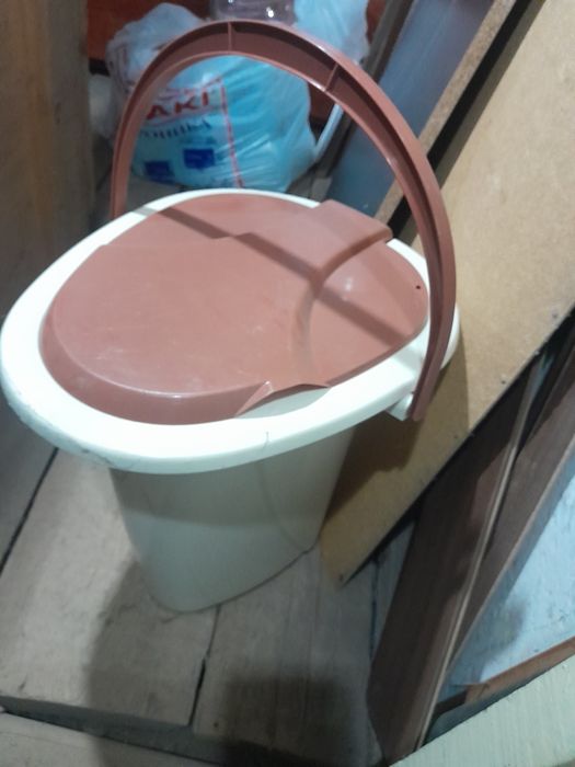 Продам переносной туалет