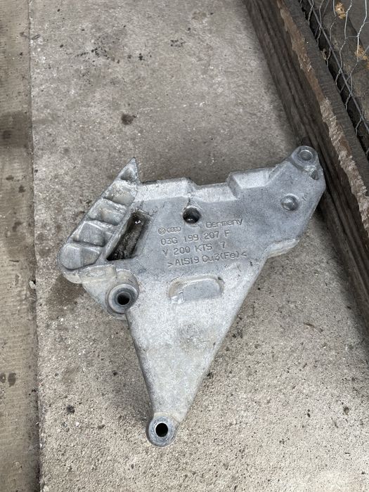 Suport motor VW passat b6 b7 golf 5 6 03G 199 207 F