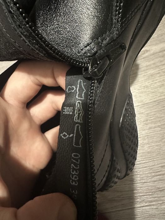 Зимняя обувь 39, новые.