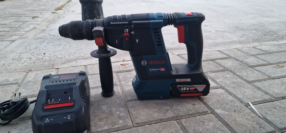 перфоратор Bosch GBH 18V -26F