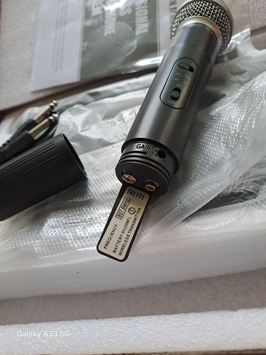 Професионални микрофони ms58 UHF