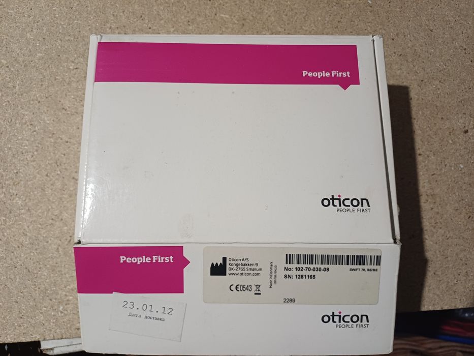 Слухов апарат Oticon