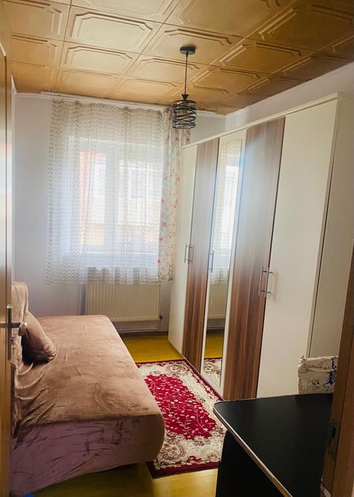 Apartament de închiriat