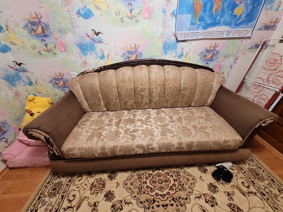 Диван продам б/у