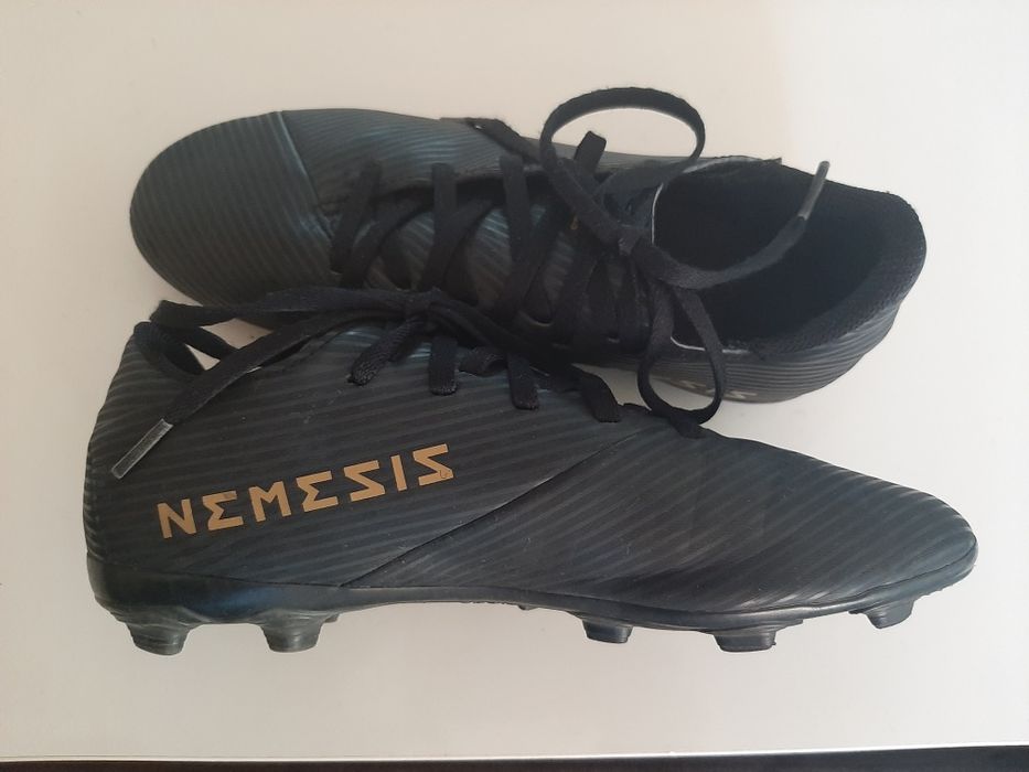 Футболни обувки Adidas Nemesis- 36 2/3 -отлично състояние