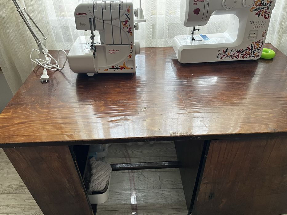 Продам письменный стол