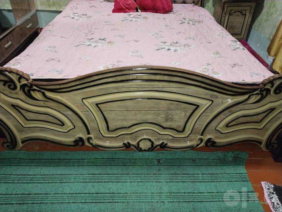 Продаётся кровать, хороший состояние