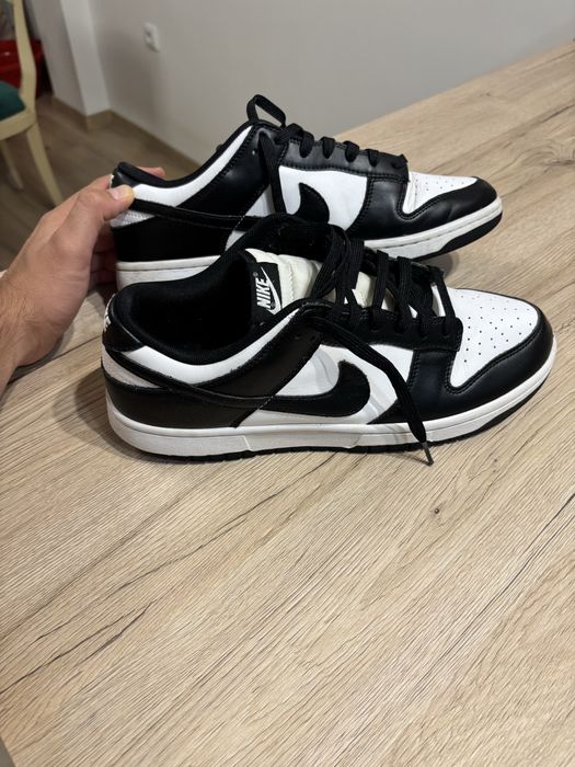 Nike dunk low panda 47