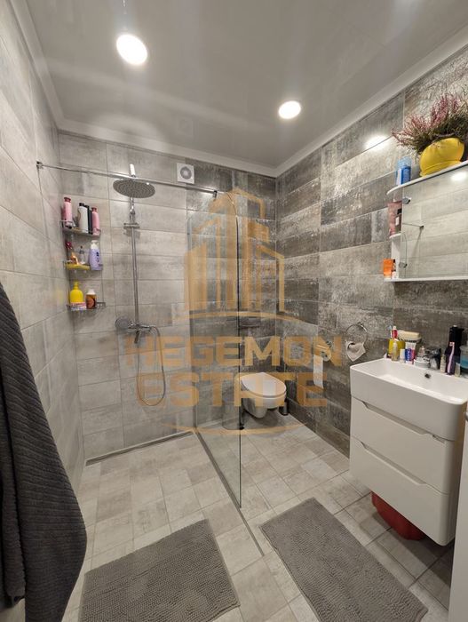 Продава се Тристаен апартамент в Варна, Център - 88 кв.м за 1536 €/кв.м - Снимка #6