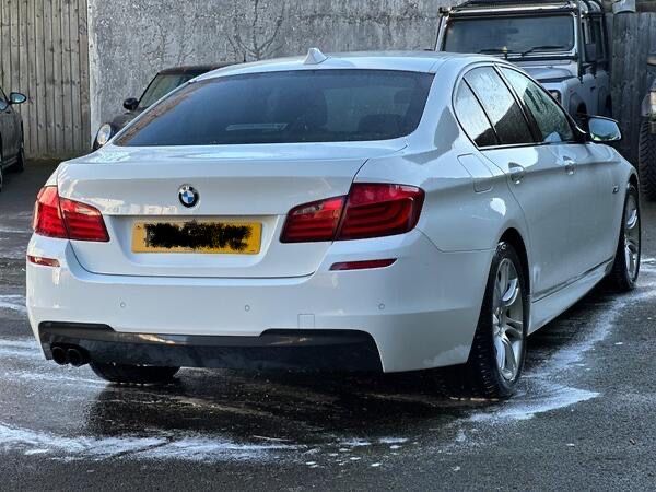 Dezmembrez BMW 520d F10 M-Pack ,manual,Recaro piele,volan M,jante M