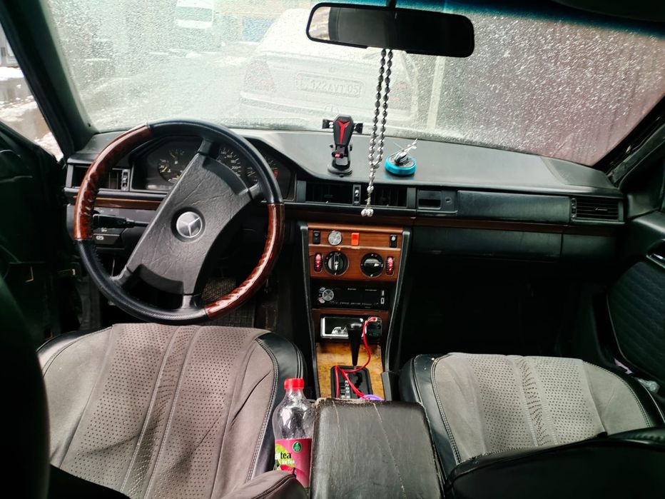 Продам мерседес 124