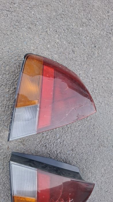 Продам задние фонари