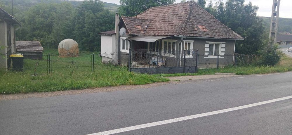 Casă de vânzare Aluniş