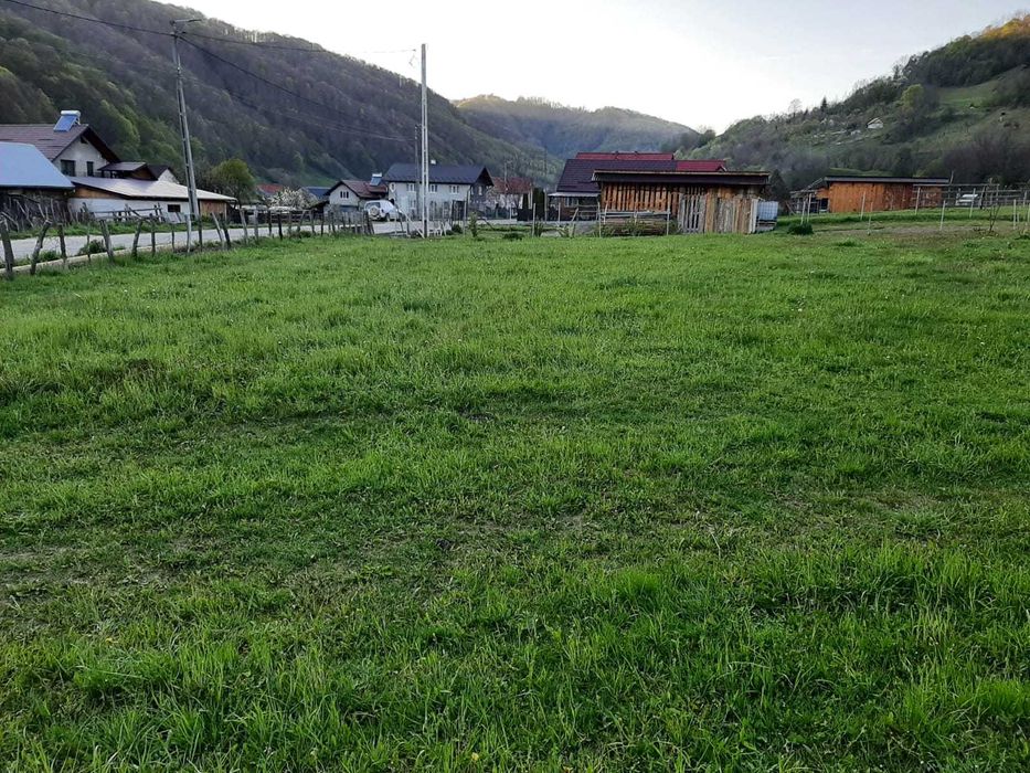 Terenuri intravilane de vânzare – Telciu, Strada Nouă / Valea Pintecosului