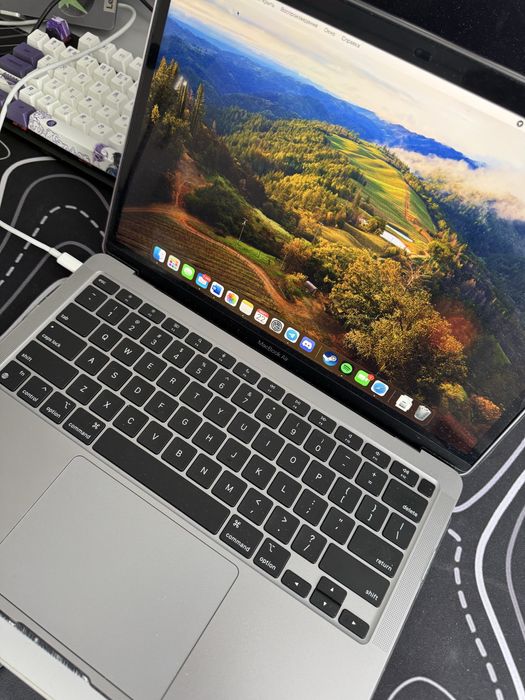 Macbook air 13 m1