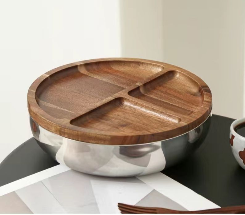 Миска с деревянной крышкой