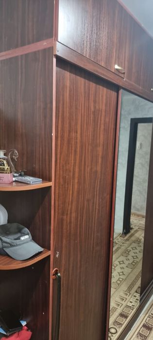 Продам шкаф-прихожую