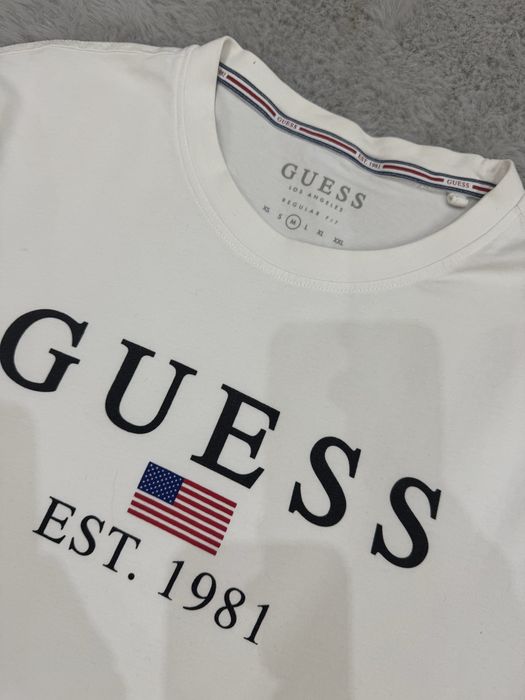 Мъжка тениска GUESS . Размер М