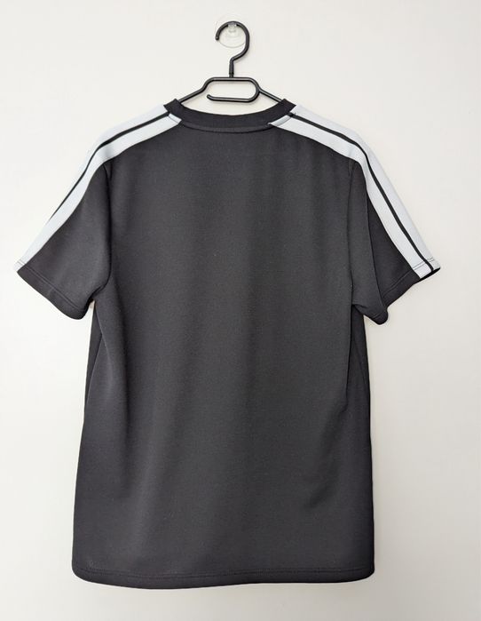 Лот от мъжки тениски