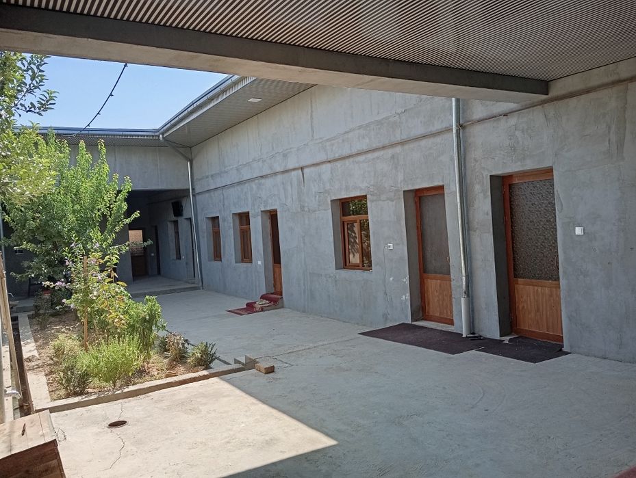 Уй сотилади. 4 сотук 6 хона Текстильда