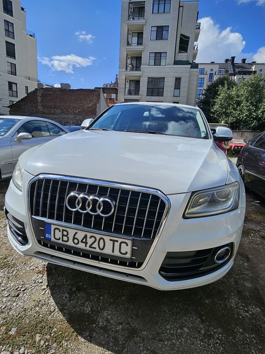 Ауди Q5 2013 г. Бензин