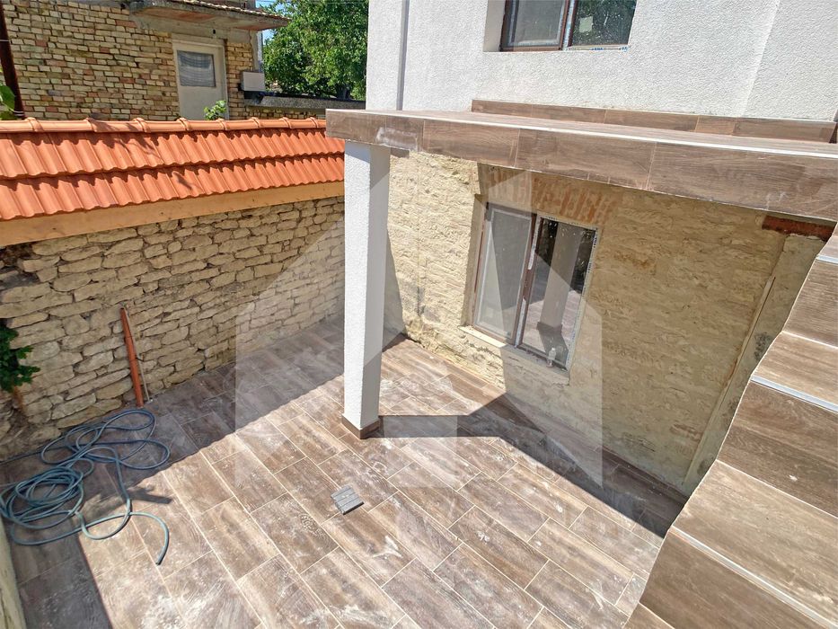 Продава се Къща в Нови пазар - 110 кв.м за 755 €/кв.м - Снимка #13