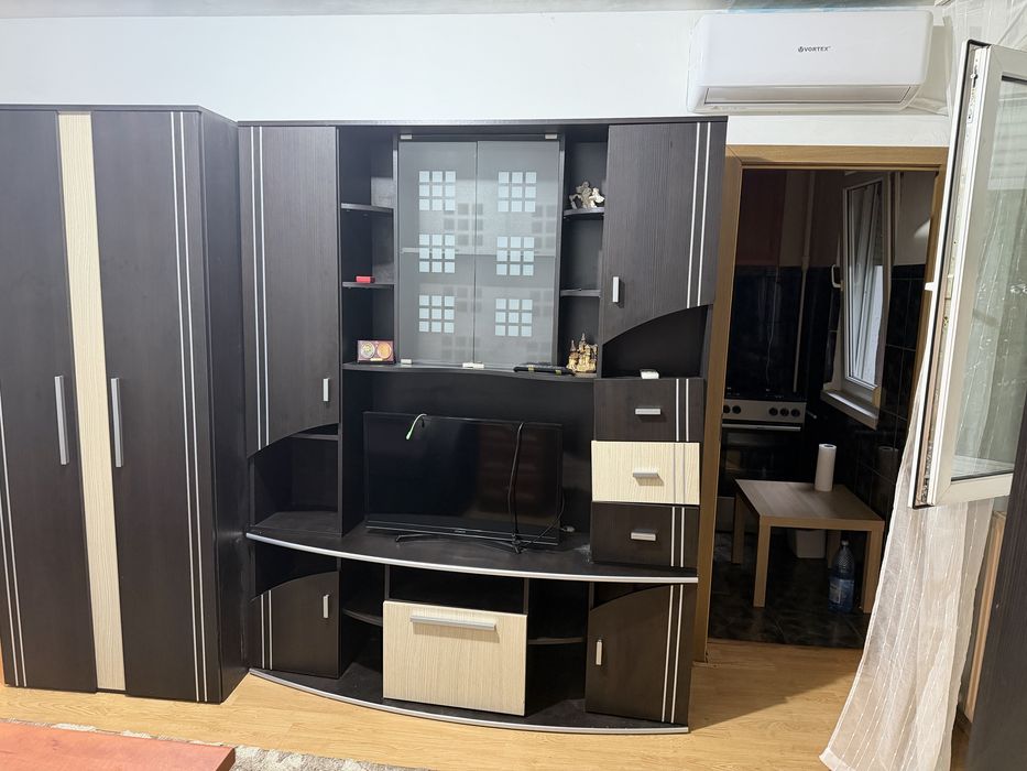 Vand apartament cu 2 camere ,et 4 , sagului, comision 0, fara agentie