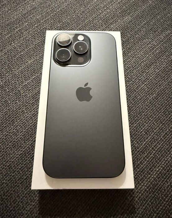 iPhone 16 Pro - Black - 256gb