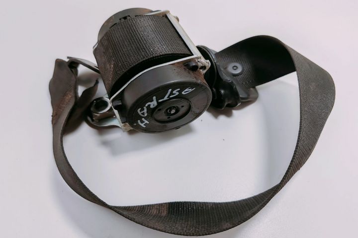 Centura de Siguranta  spate stanga 602143400 / F13155542 / N13128012