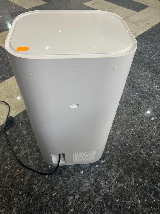 Robot de aspirare Dreame