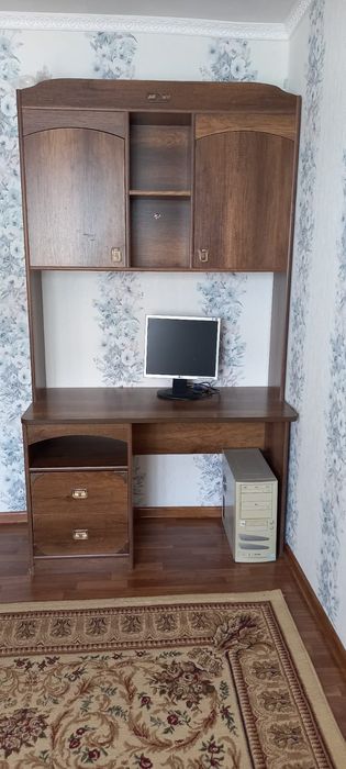 Стол учебный,рабочий