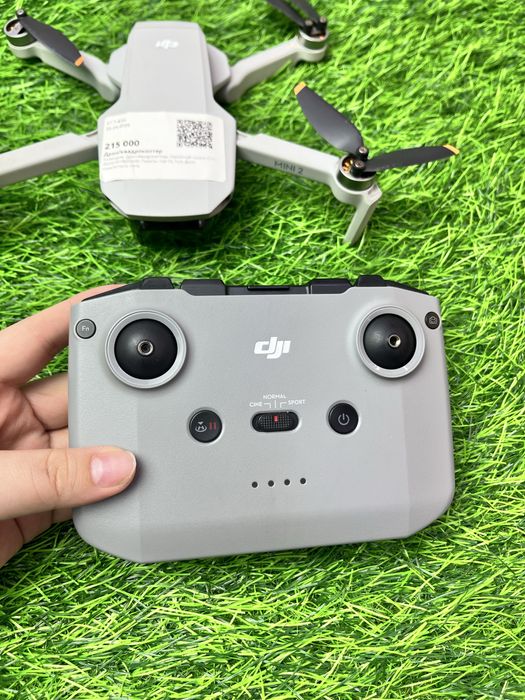 Дрон DJI mini 2