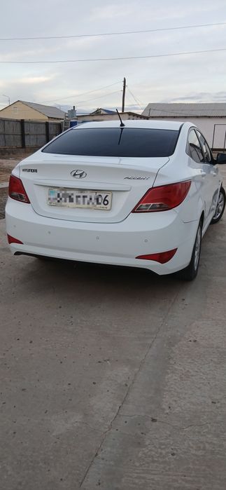 Hyundai Accent 2014  обём 1.6