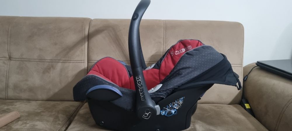 Кошче за кола Maxi Cosi