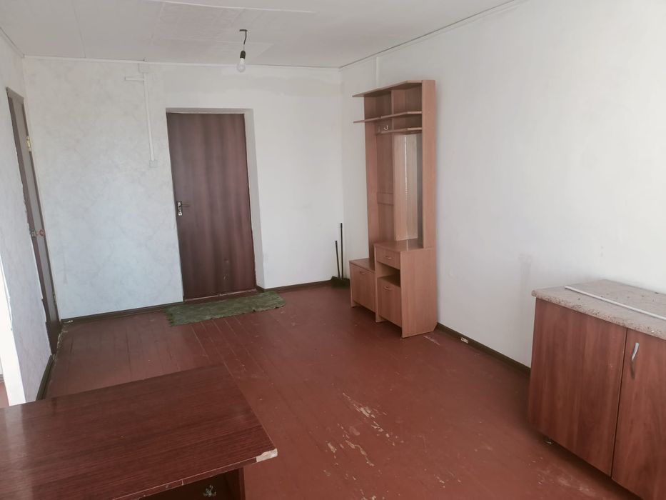 Продам квартиру в малосемейке
