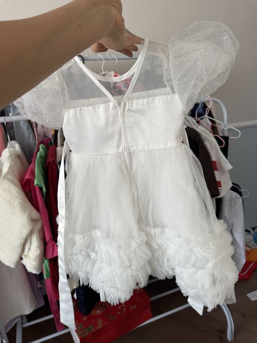 Платье для девочки. Новое.