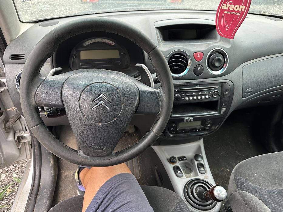 Citroen C3 1.6 16V бензин 2004 Г ръчка само на части