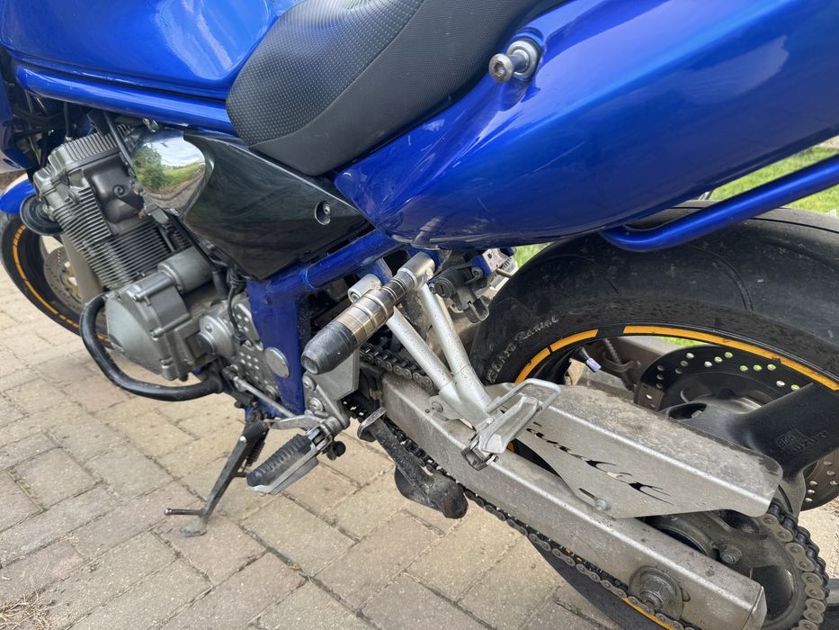 Suzuki Bandit 600s A2