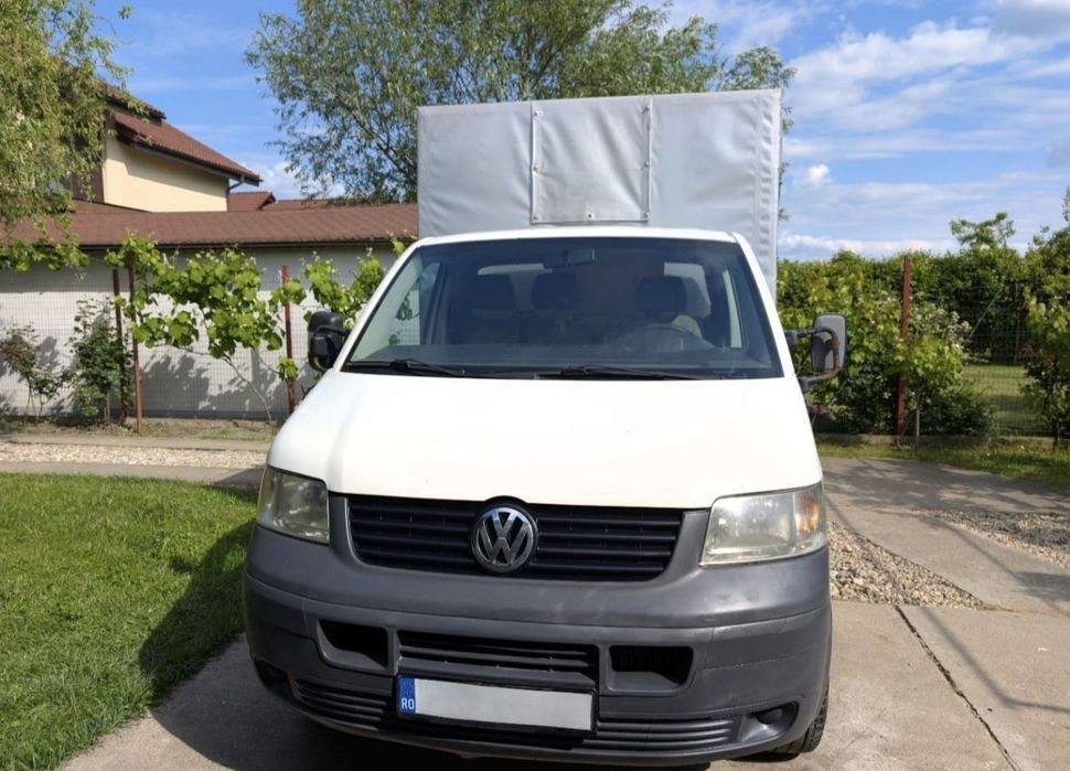 Volkswagen Transporter T5 cu 3 locuri, prelata