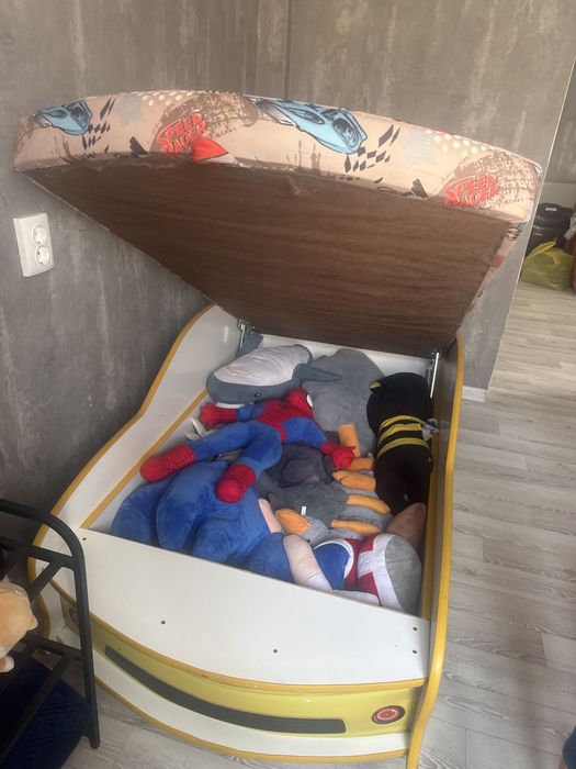 Продам детскую кровать