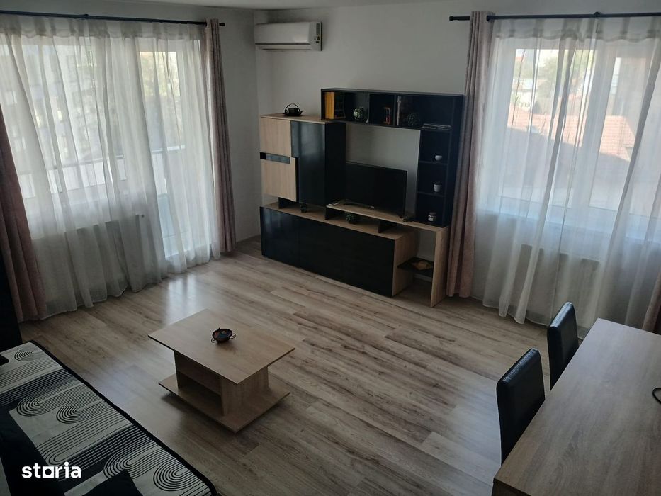 Apartament spatios 2 camere, 2 bai si balcon 13mp
