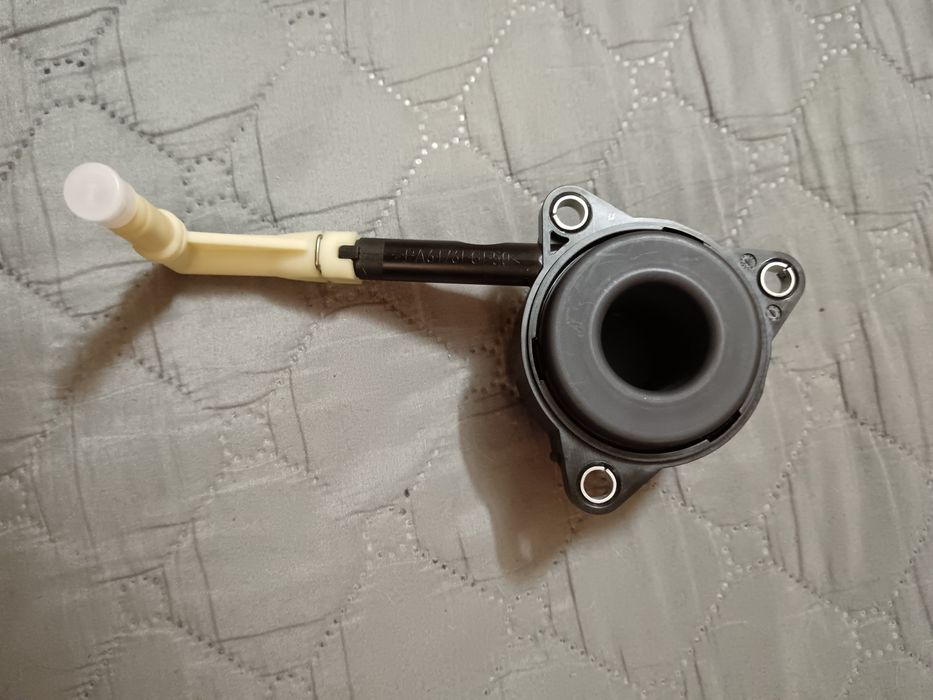 Помпи съединител Audi  Q3 8U