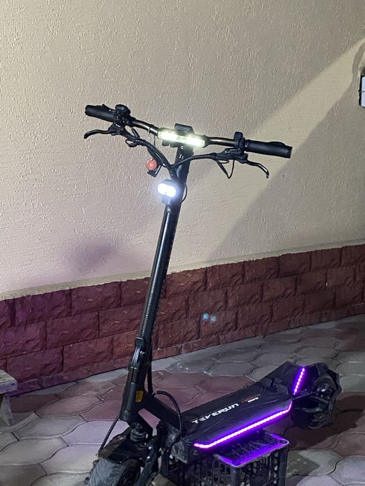 Продам электросамокат Teverun fighter mini