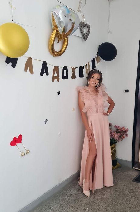 Абитуриентска или шаферска рокля