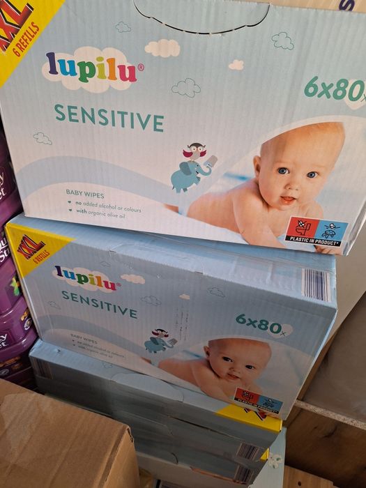 Продавам мокри кърпички